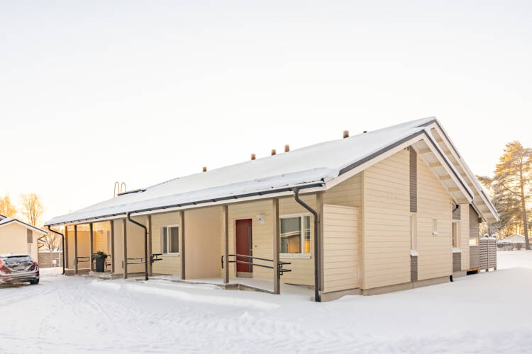 Mäntytie 12 B talvella